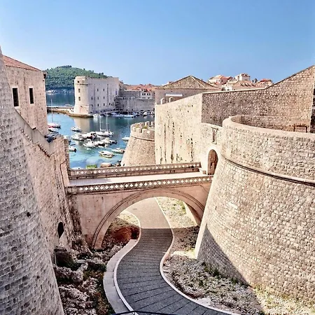 Stunning 1-Bed Apartment In Dubrovnik Dubrovnik